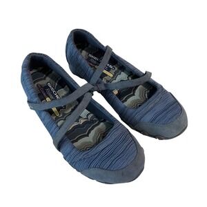 Sketchers Relaxed Fit Air Cooled Memory Foam Shoes Mary Janes Flat Strap Hiking